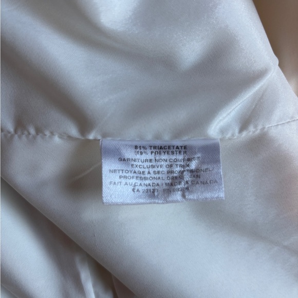 Judith and Charles ecru collarless hook front blazer size 8 - Picture 6 of 6